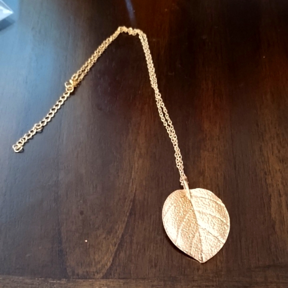 Gold Leaf Necklace